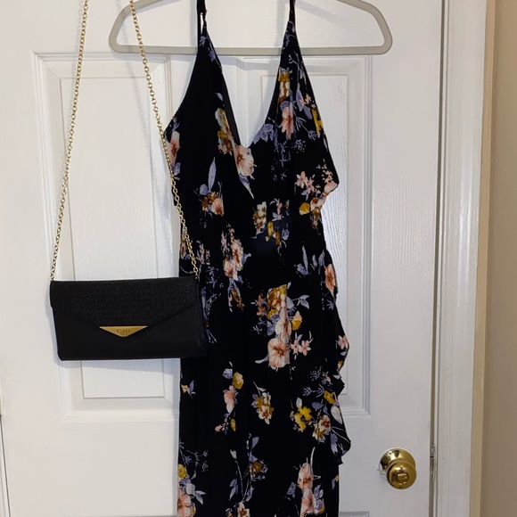 Forever 21 Dresses & Skirts - 🍋 Olive Olé Brunch Dress